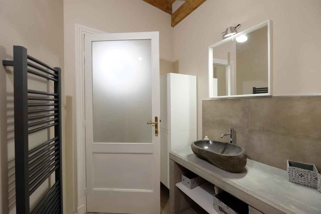 Domus Leydi Appartement Ivrea Buitenkant foto