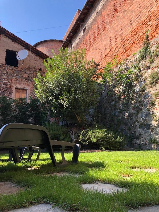 Domus Leydi Appartement Ivrea Buitenkant foto