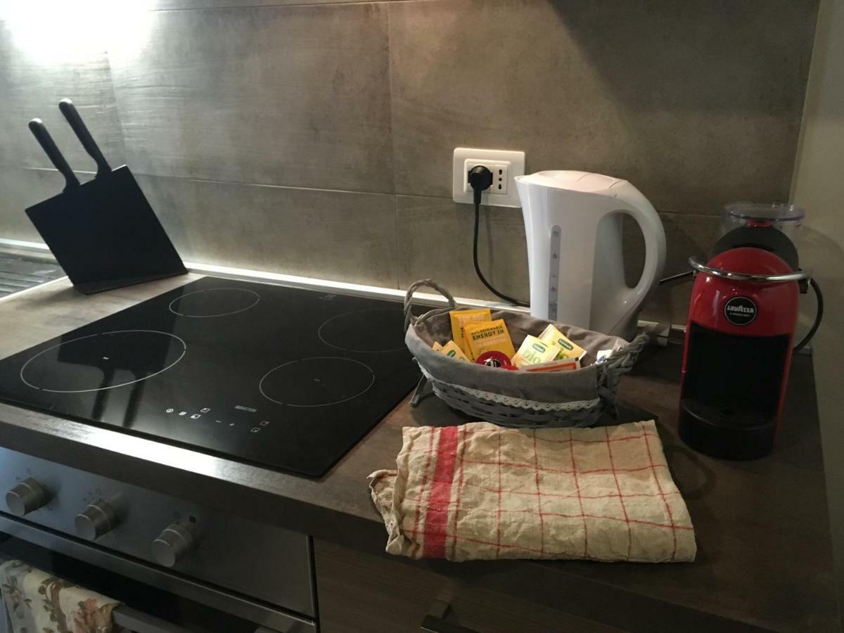 Domus Leydi Appartement Ivrea Buitenkant foto