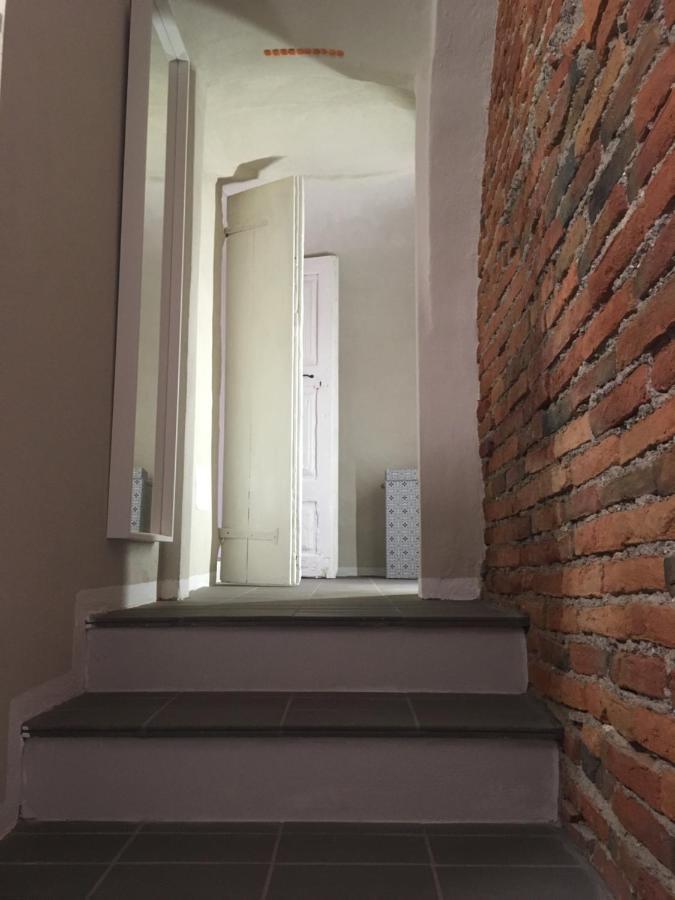 Domus Leydi Appartement Ivrea Buitenkant foto